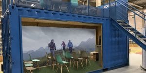 Une salle de réunion fabriqué dans un container par Art Home